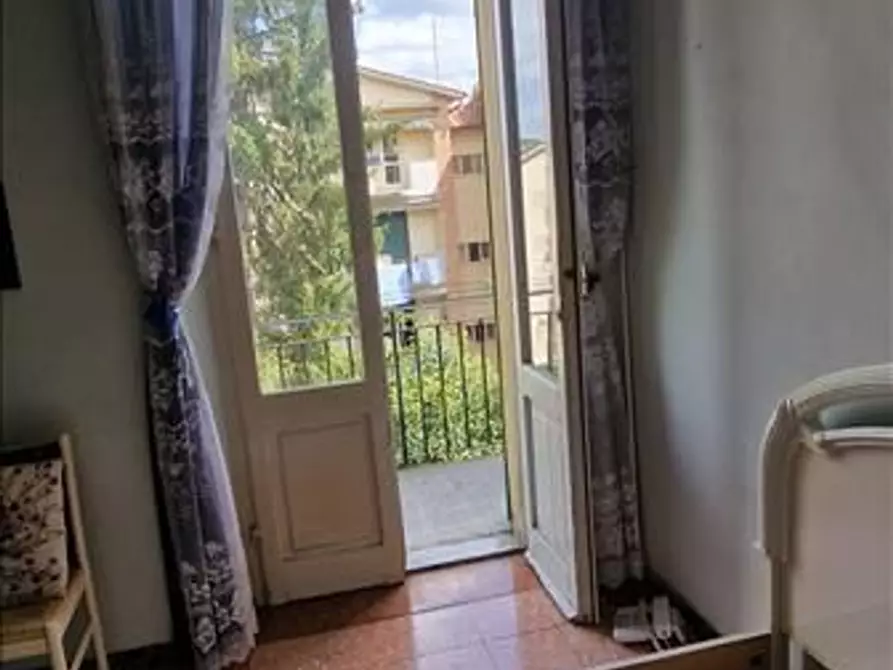 Immagine 15 di Appartamento in vendita  a Siena