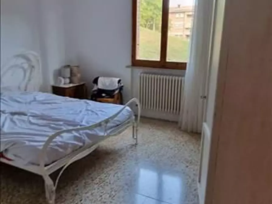 Immagine 6 di Appartamento in vendita  a Siena