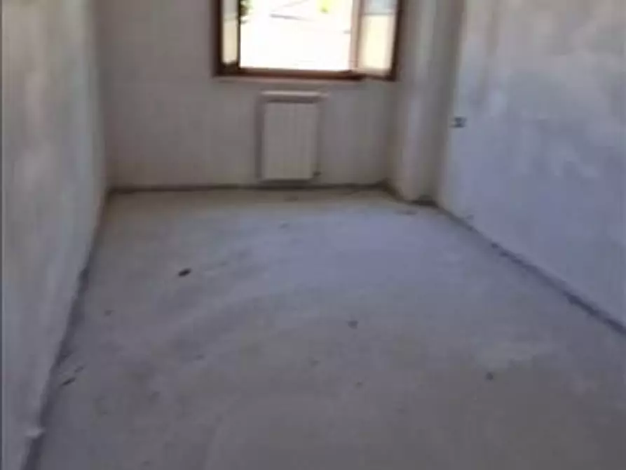 Immagine 3 di Appartamento in vendita  a Monteriggioni