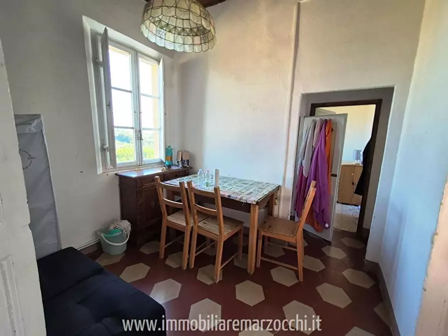 Immagine 14 di Appartamento in vendita  a Siena