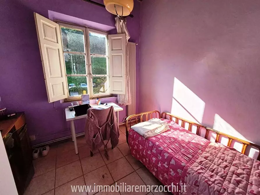 Immagine 15 di Appartamento in vendita  a Siena