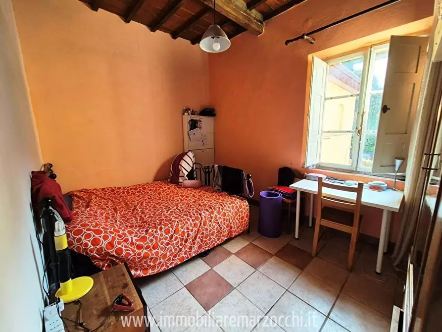 Immagine 20 di Appartamento in vendita  a Siena