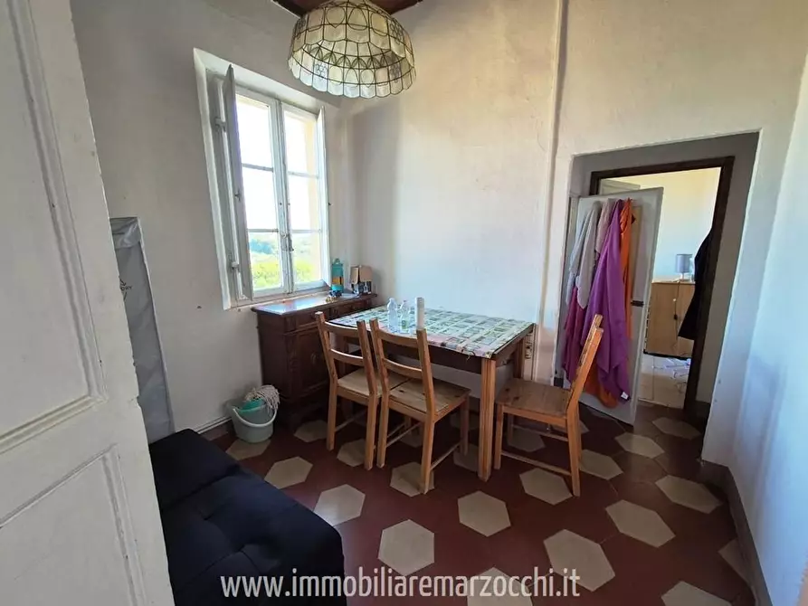 Immagine 13 di Appartamento in vendita  a Siena