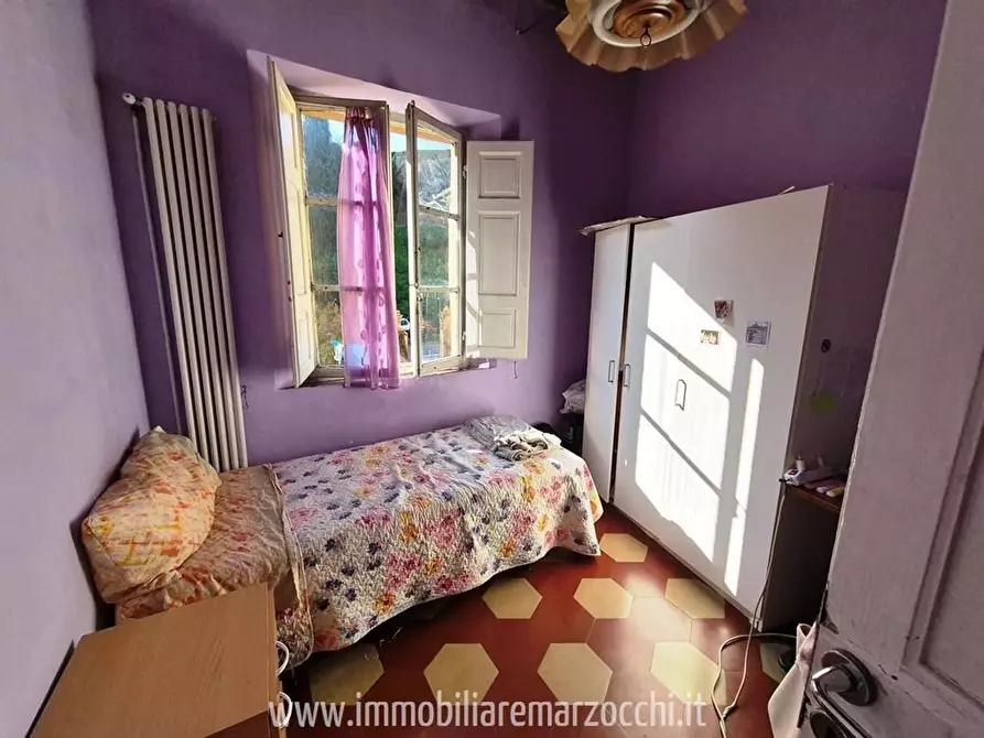 Immagine 10 di Appartamento in vendita  a Siena