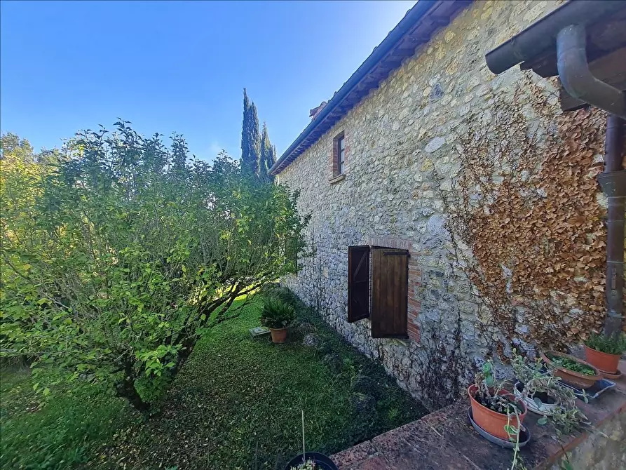 Immagine 10 di Rustico / casale in vendita  a Monteriggioni