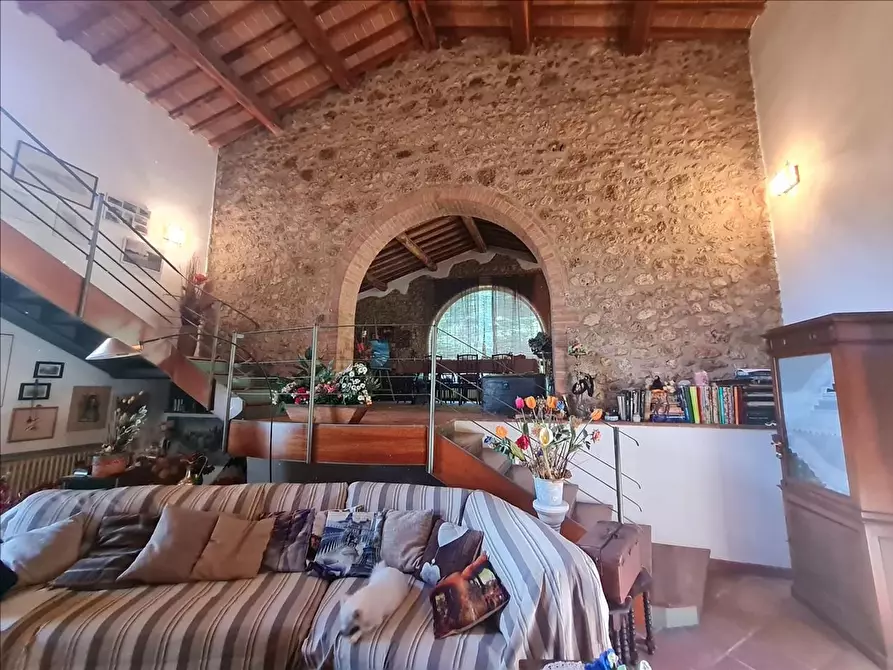 Immagine 3 di Rustico / casale in vendita  a Monteriggioni
