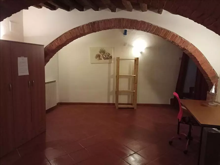 Immagine 37 di Appartamento in vendita  a Asciano