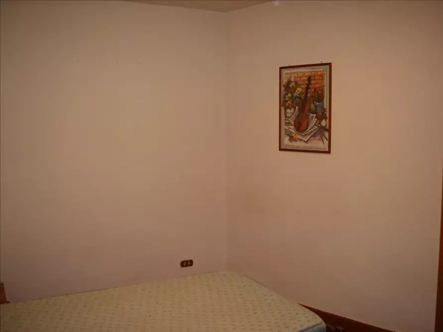 Immagine 21 di Appartamento in vendita  a Asciano