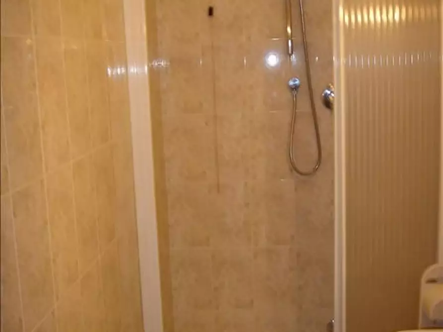 Immagine 13 di Appartamento in vendita  a Asciano