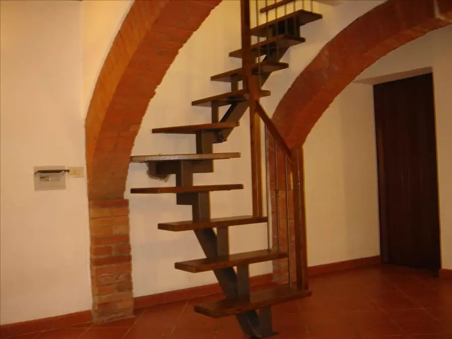 Immagine 30 di Appartamento in vendita  a Asciano