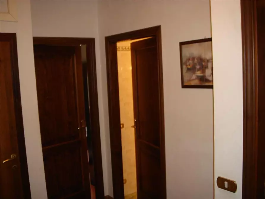 Immagine 10 di Appartamento in vendita  a Asciano