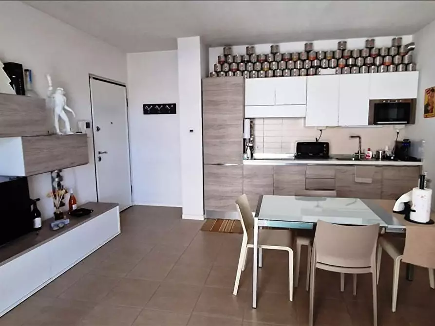 Immagine 5 di Appartamento in vendita  a Siena