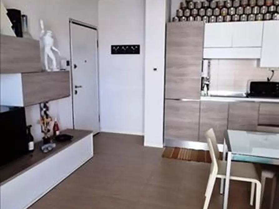 Immagine 4 di Appartamento in vendita  a Siena