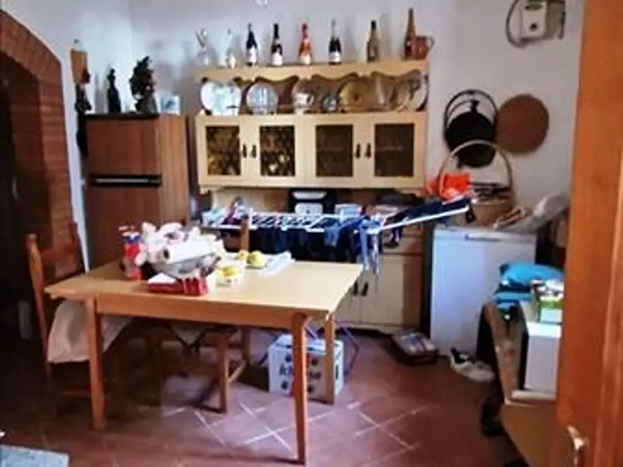 Immagine 3 di Appartamento in vendita  a Asciano