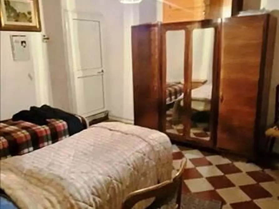 Immagine 8 di Appartamento in vendita  a Asciano