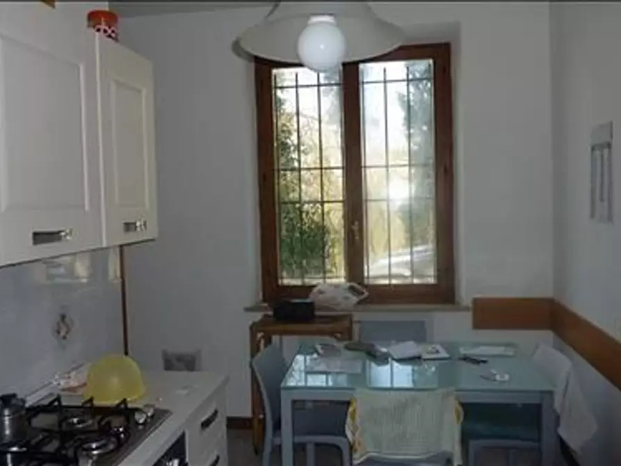 Immagine 3 di Appartamento in vendita  a Siena