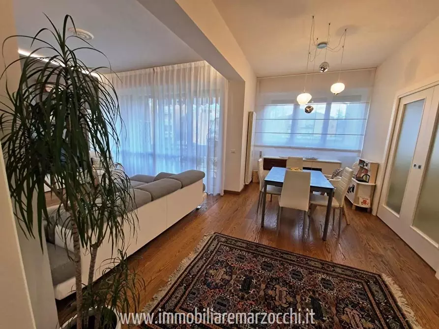 Immagine 14 di Appartamento in vendita  a Siena