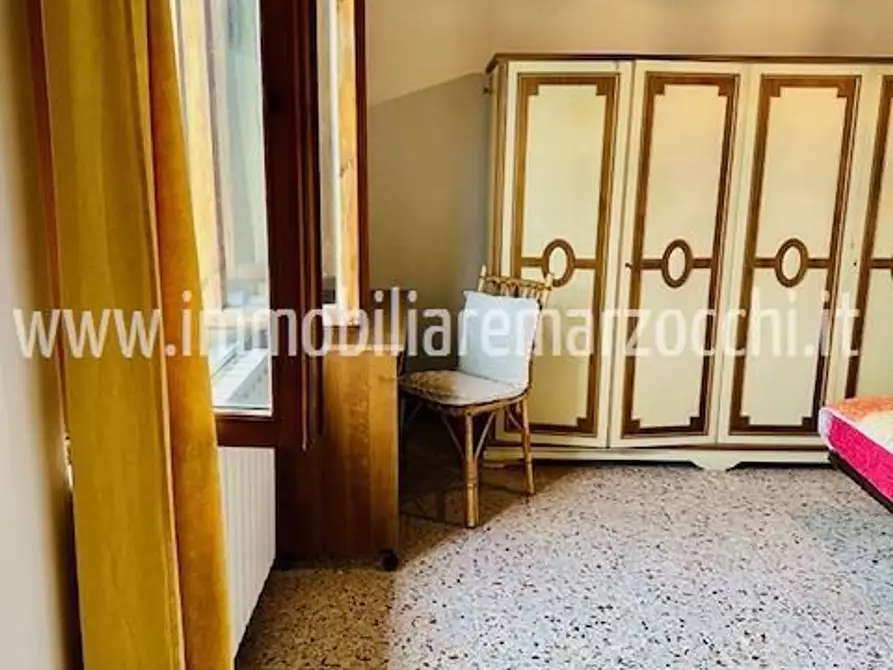 Immagine 18 di Appartamento in vendita  a Siena