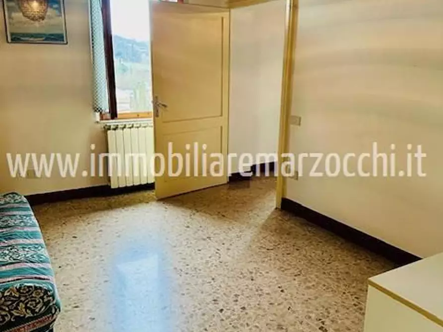 Immagine 8 di Appartamento in vendita  a Siena