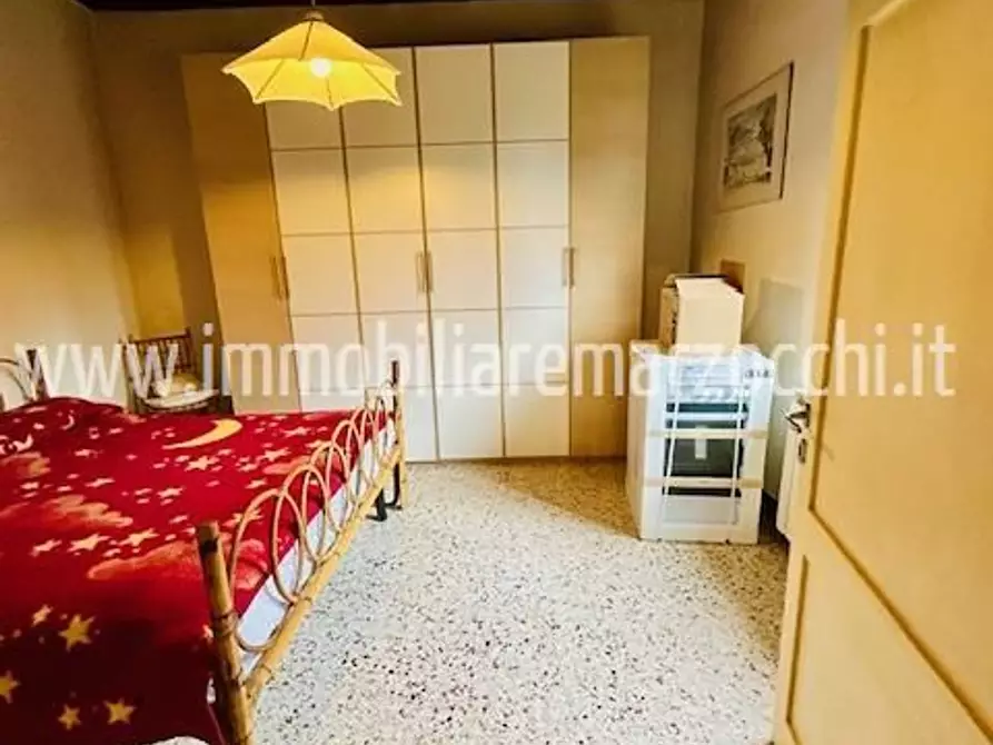 Immagine 13 di Appartamento in vendita  a Siena