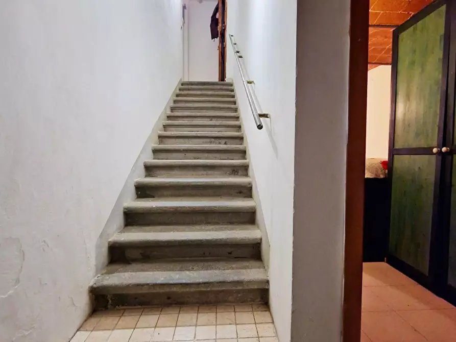 Immagine 4 di Appartamento in vendita  a Pisa