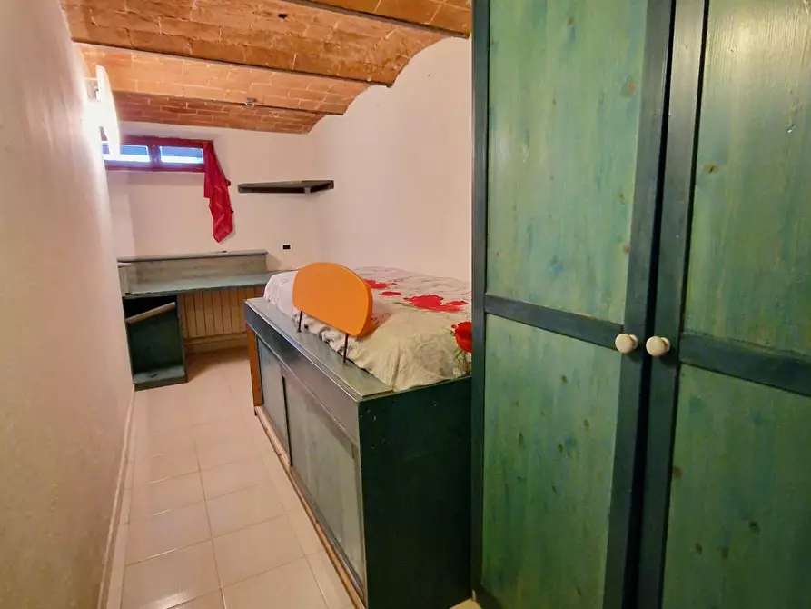 Immagine 6 di Appartamento in vendita  a Pisa