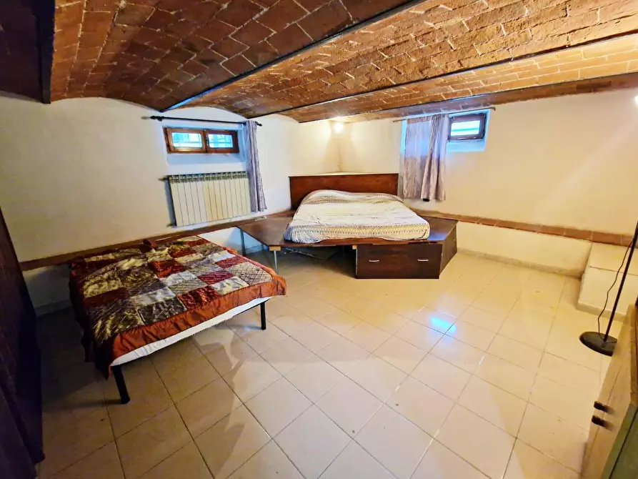 Immagine 16 di Appartamento in vendita  a Pisa