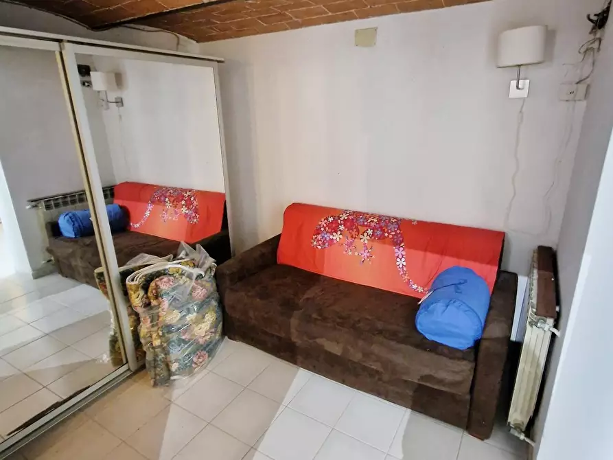 Immagine 5 di Appartamento in vendita  a Pisa