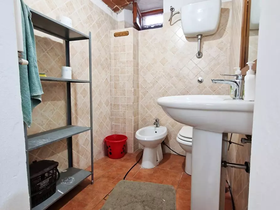 Immagine 10 di Appartamento in vendita  a Pisa