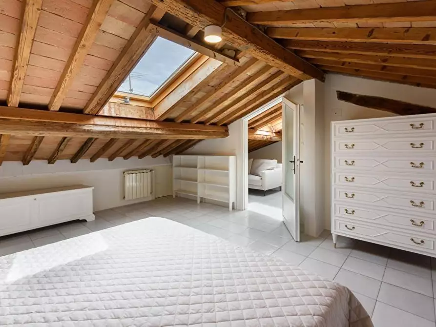 Immagine 23 di Appartamento in affitto  a Forte Dei Marmi