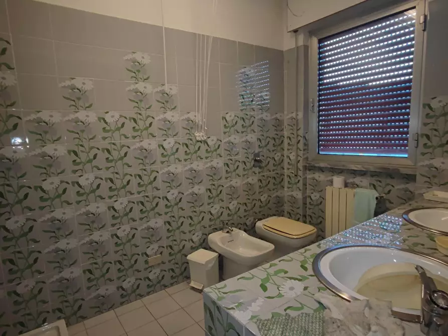 Immagine 19 di Palazzo in vendita  a Villafranca In Lunigiana