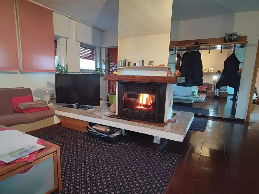 Immagine 13 di Palazzo in vendita  a Villafranca In Lunigiana