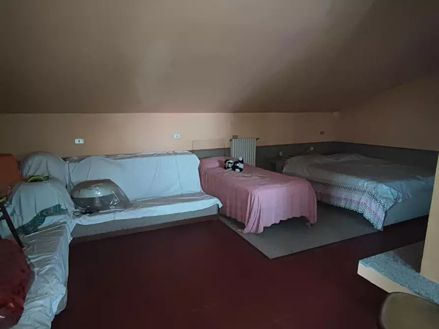 Immagine 27 di Palazzo in vendita  a Villafranca In Lunigiana