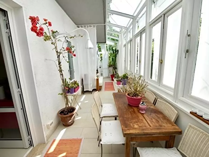 Immagine 8 di Casa bifamiliare in vendita  a Montignoso