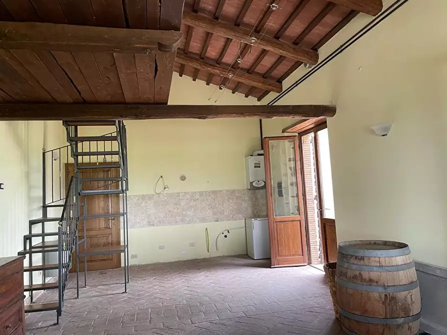 Immagine 9 di Rustico / casale in vendita  a Manciano