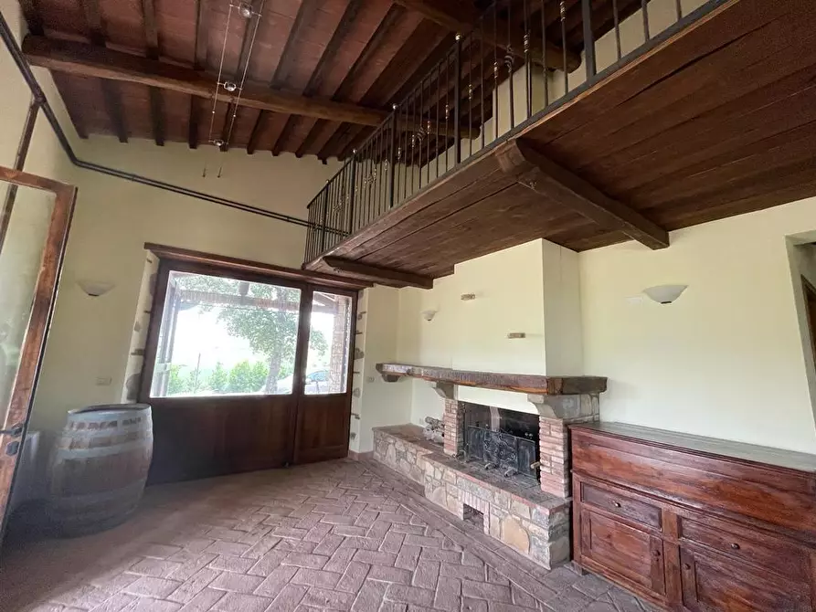 Immagine 7 di Rustico / casale in vendita  a Manciano