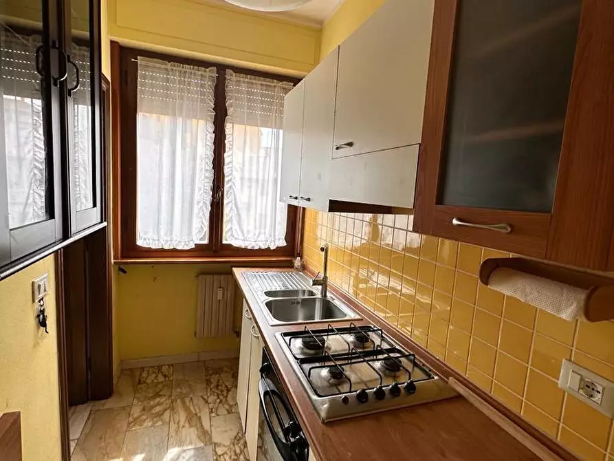 Immagine 6 di Appartamento in affitto  a Pisa