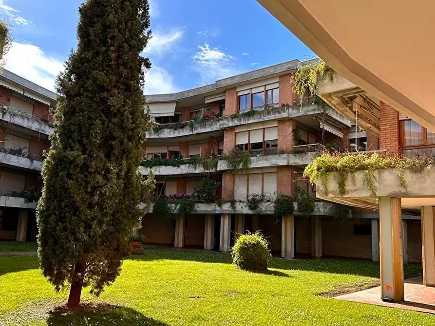 Immagine 23 di Appartamento in affitto  a Pisa