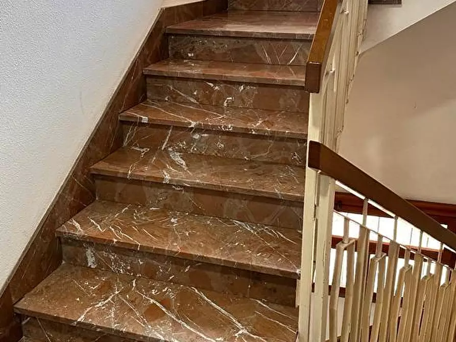 Immagine 19 di Appartamento in affitto  a Pisa