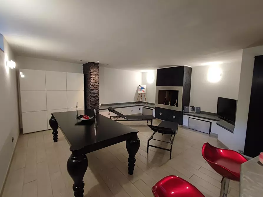 Immagine 16 di Casa bifamiliare in vendita  a Camaiore