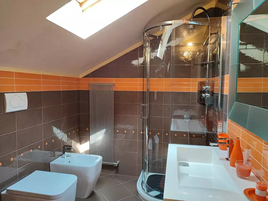 Immagine 14 di Casa bifamiliare in vendita  a Camaiore