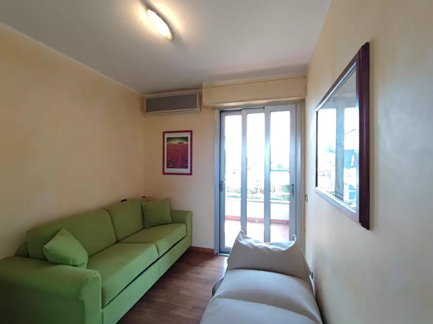 Immagine 10 di Casa bifamiliare in vendita  a Camaiore