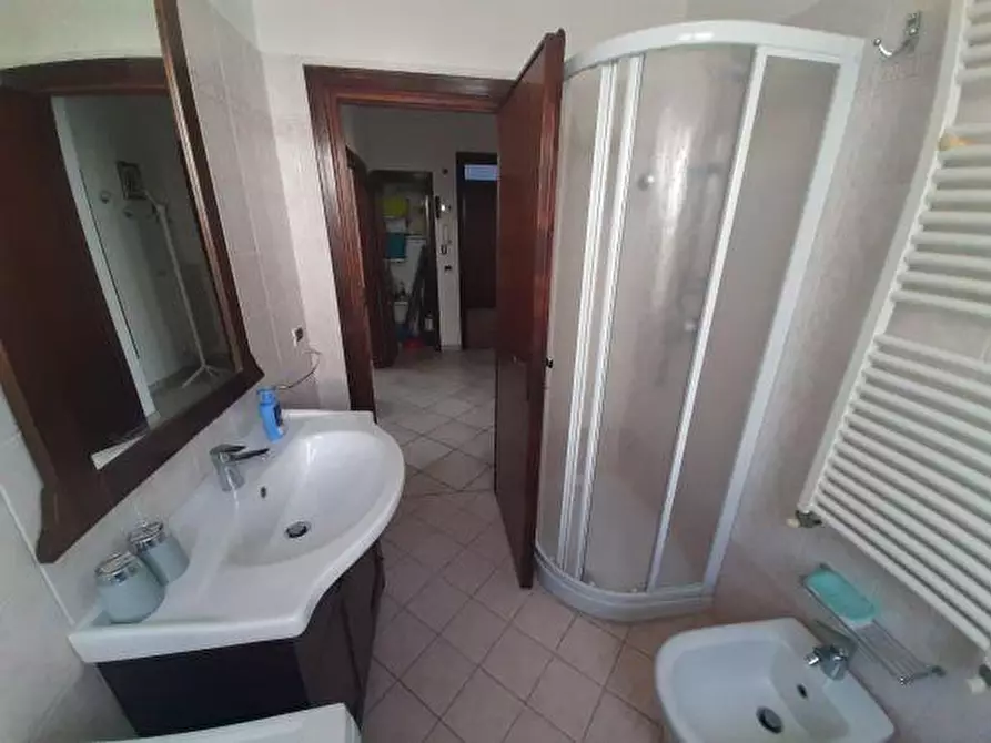 Immagine 11 di Appartamento in affitto  a Rosignano Marittimo