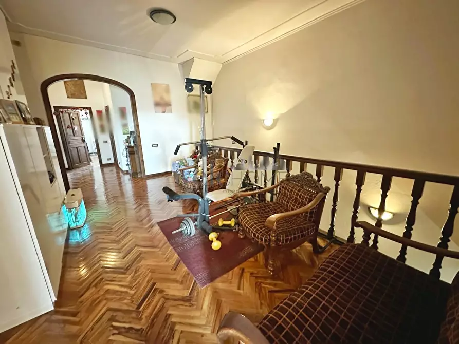 Immagine 29 di Villetta a schiera in vendita  a Campi Bisenzio