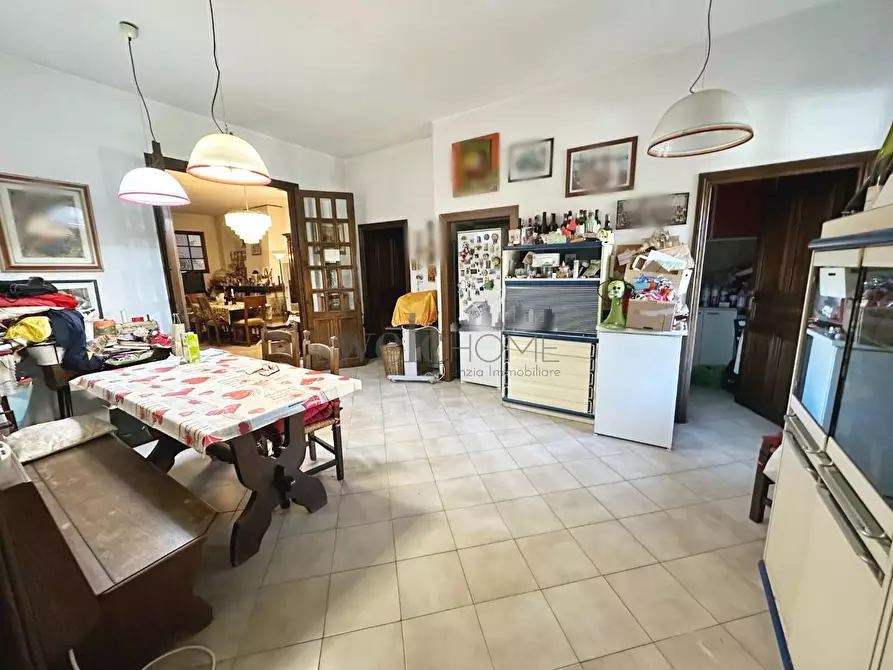 Immagine 27 di Villetta a schiera in vendita  a Campi Bisenzio