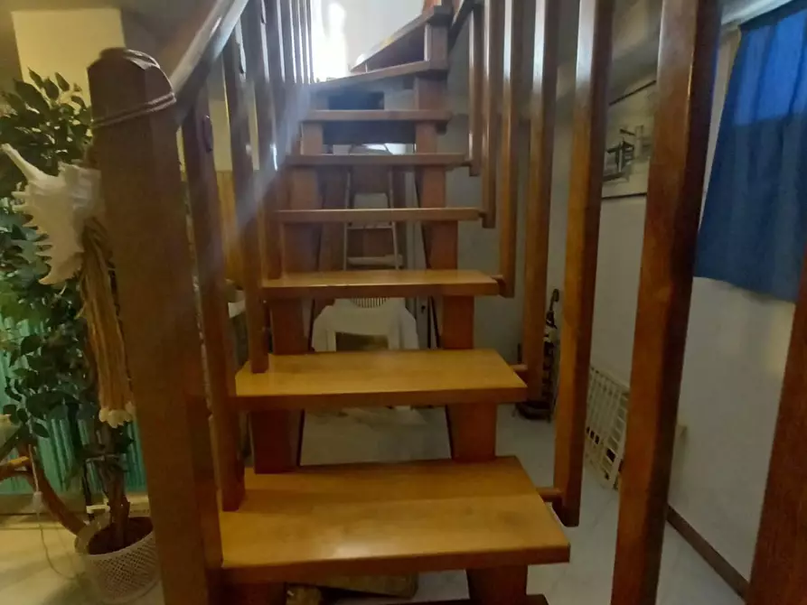 Immagine 18 di Appartamento in affitto  a Camaiore