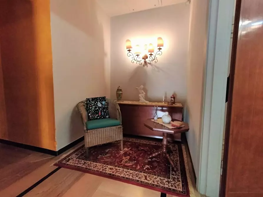 Immagine 20 di Casa semindipendente in vendita  a Lucca