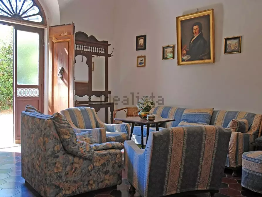 Immagine 10 di Villa in vendita  a Cecina