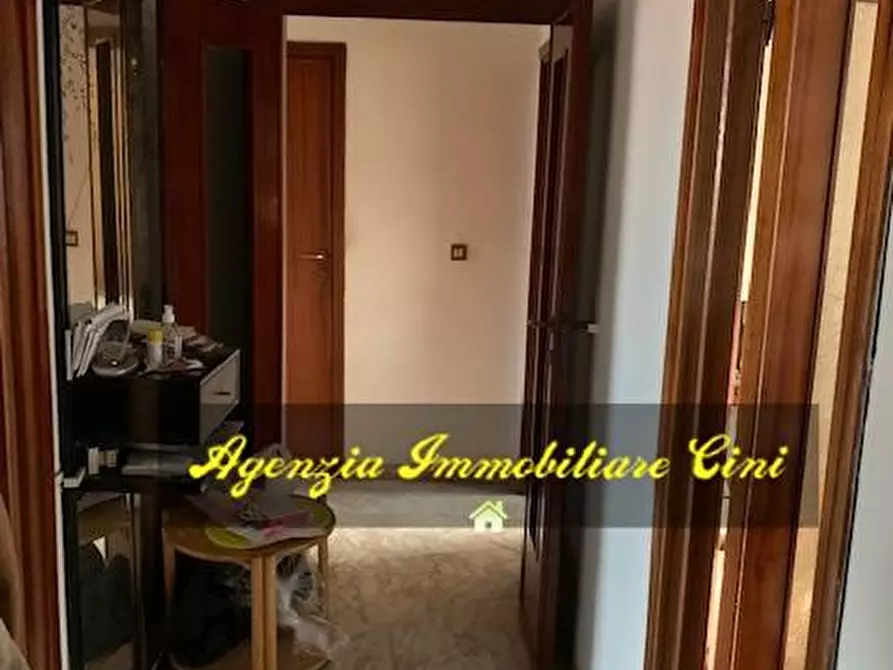 Immagine 15 di Appartamento in vendita  a Livorno