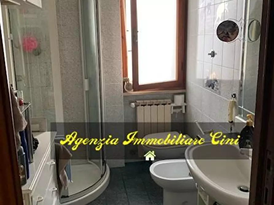 Immagine 14 di Appartamento in vendita  a Livorno